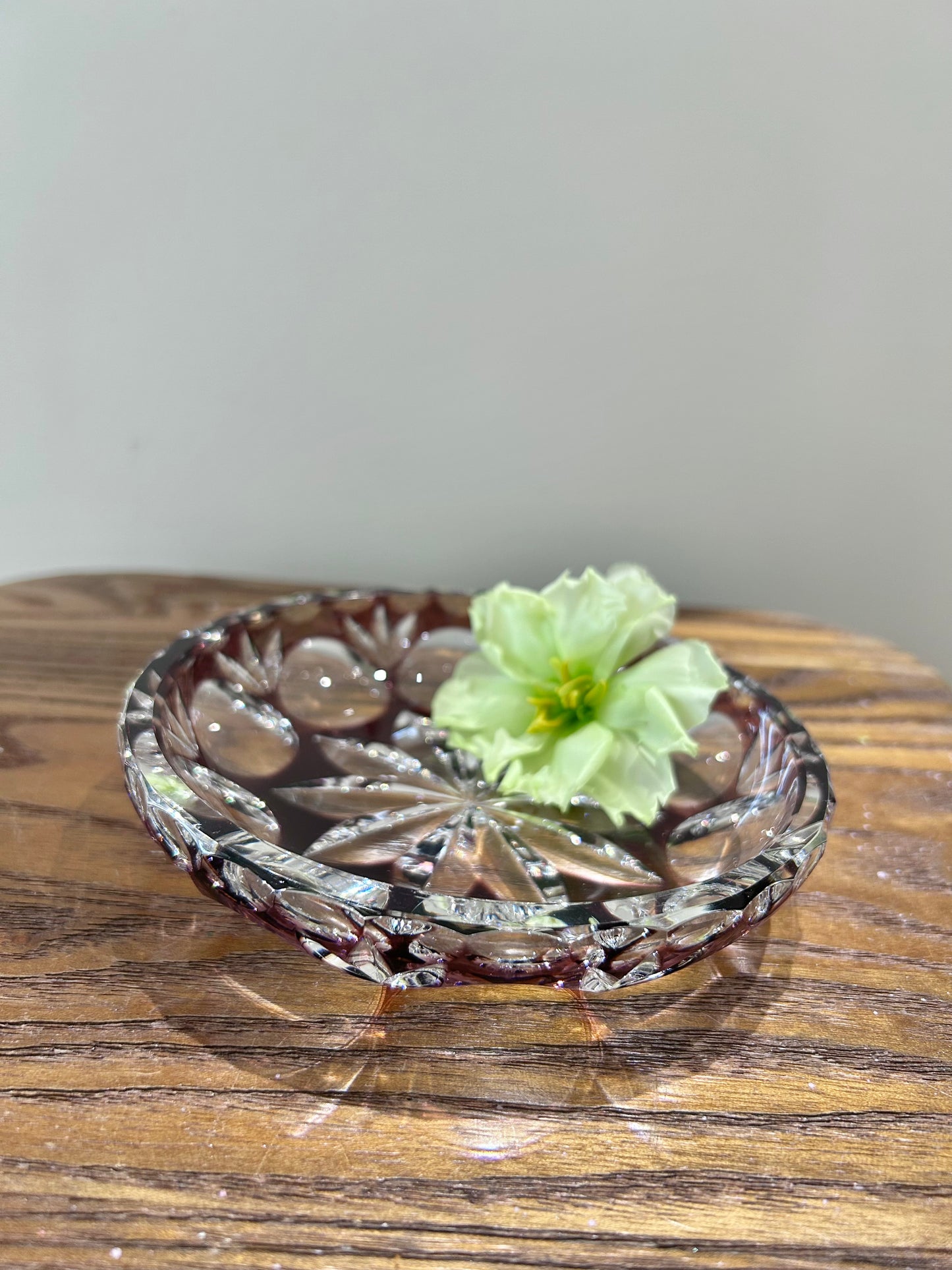 Nachtmann Purple Cut Crystal Plate– Elegant Simplicity with Lasting Weight