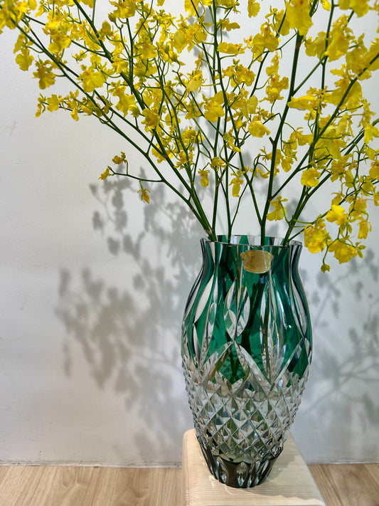 Val Saint Lambert Signed Green Crystal Vase – Diamond Cut Base, 34cm