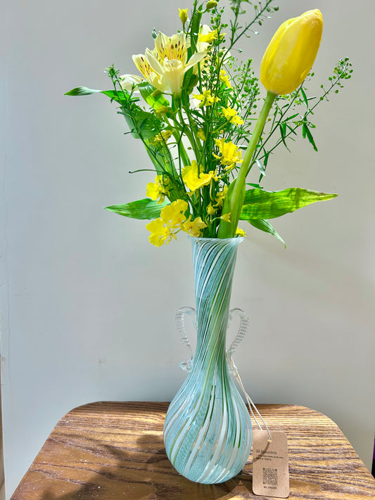 Murano Mint Green Hand-Blown Glass Vase – Treads Glass Artistry from Italy