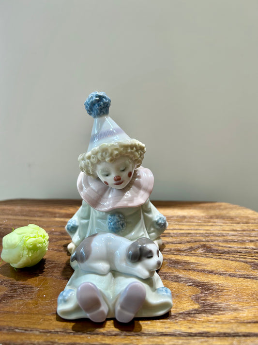 Spanish Lladro Porcelain Figurine – Seated Pierrot Clown