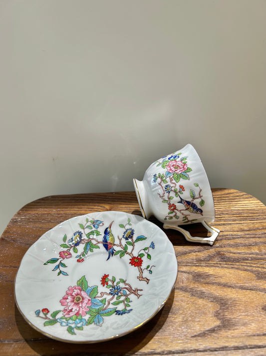 Aynsley “Pembroke” Bone China Coffee Cup – Gilded Elegance from England