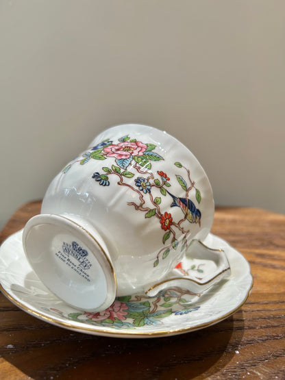 Aynsley “Pembroke” Bone China Coffee Cup – Gilded Elegance from England