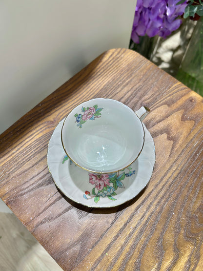 Aynsley “Pembroke” Bone China Coffee Cup – Gilded Elegance from England