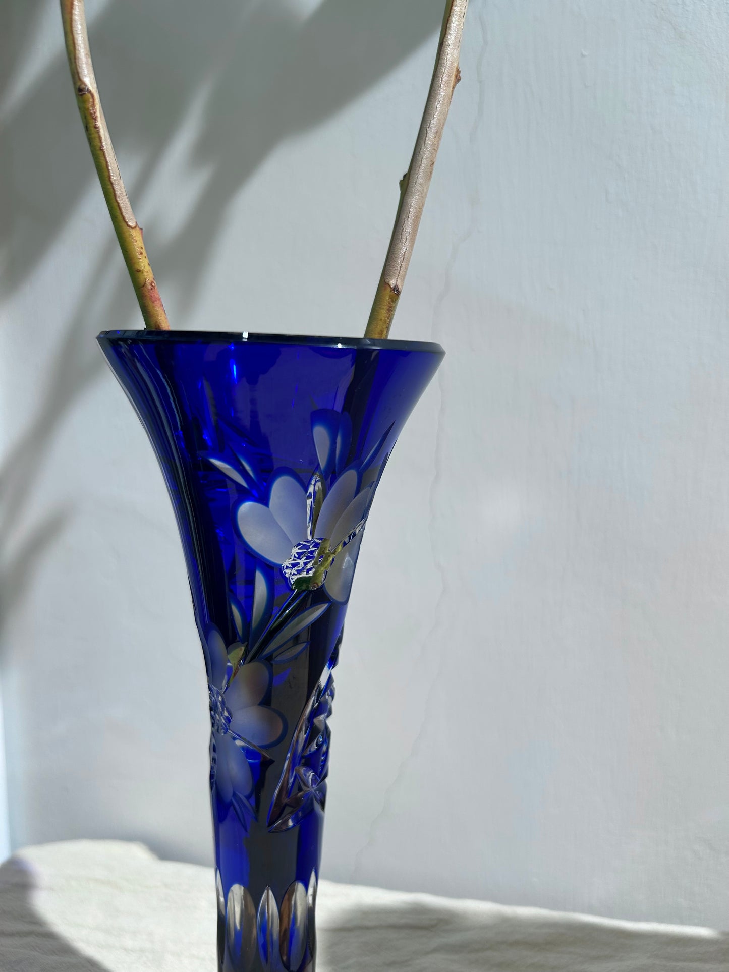 Schönborner Blue Cut Crystal Vase – German Elegance in Deep Sapphire