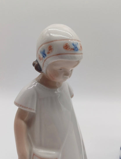 Elegant Pair of Royal Copenhagen Porcelain Figurines – Bing & Grøndahl Series