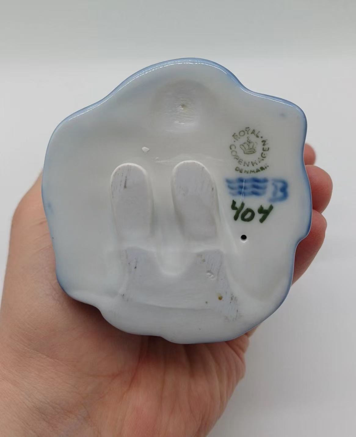 Elegant Pair of Royal Copenhagen Porcelain Figurines – Bing & Grøndahl Series