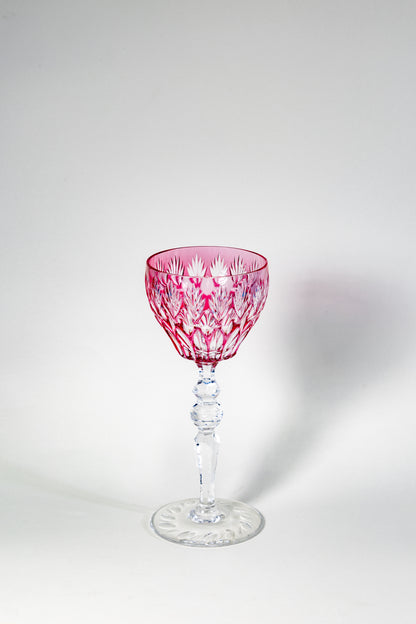 Peil & Putzler Colored Cut Crystal Wine Glass – Full-Cut Brilliance with Timeless Weight