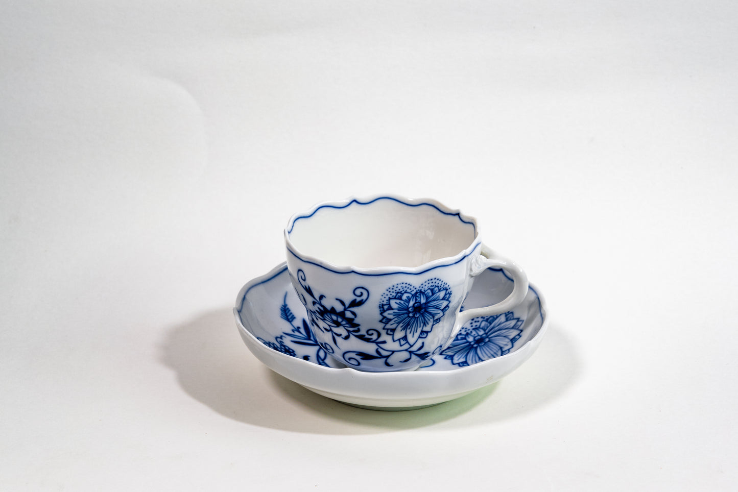 Meissen “Blue Onion” (Zwiebelmuster) Cup and Saucer