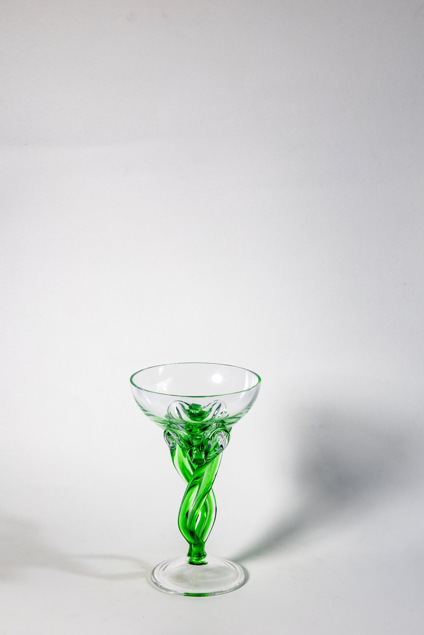 Verdant Twist Candle Chalice — Nature in Motion