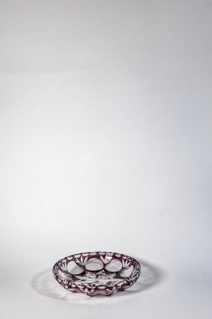 Nachtmann Purple Cut Crystal Plate– Elegant Simplicity with Lasting Weight