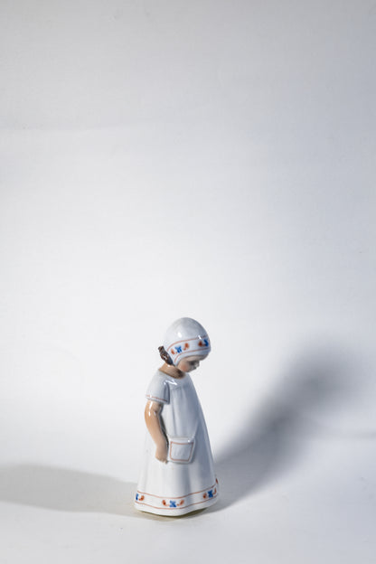 Elegant Pair of Royal Copenhagen Porcelain Figurines – Bing & Grøndahl Series