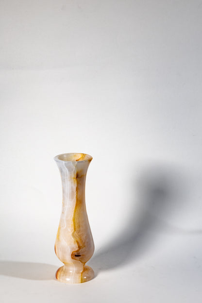 Alabastro – Honey Onyx Fluted Vase