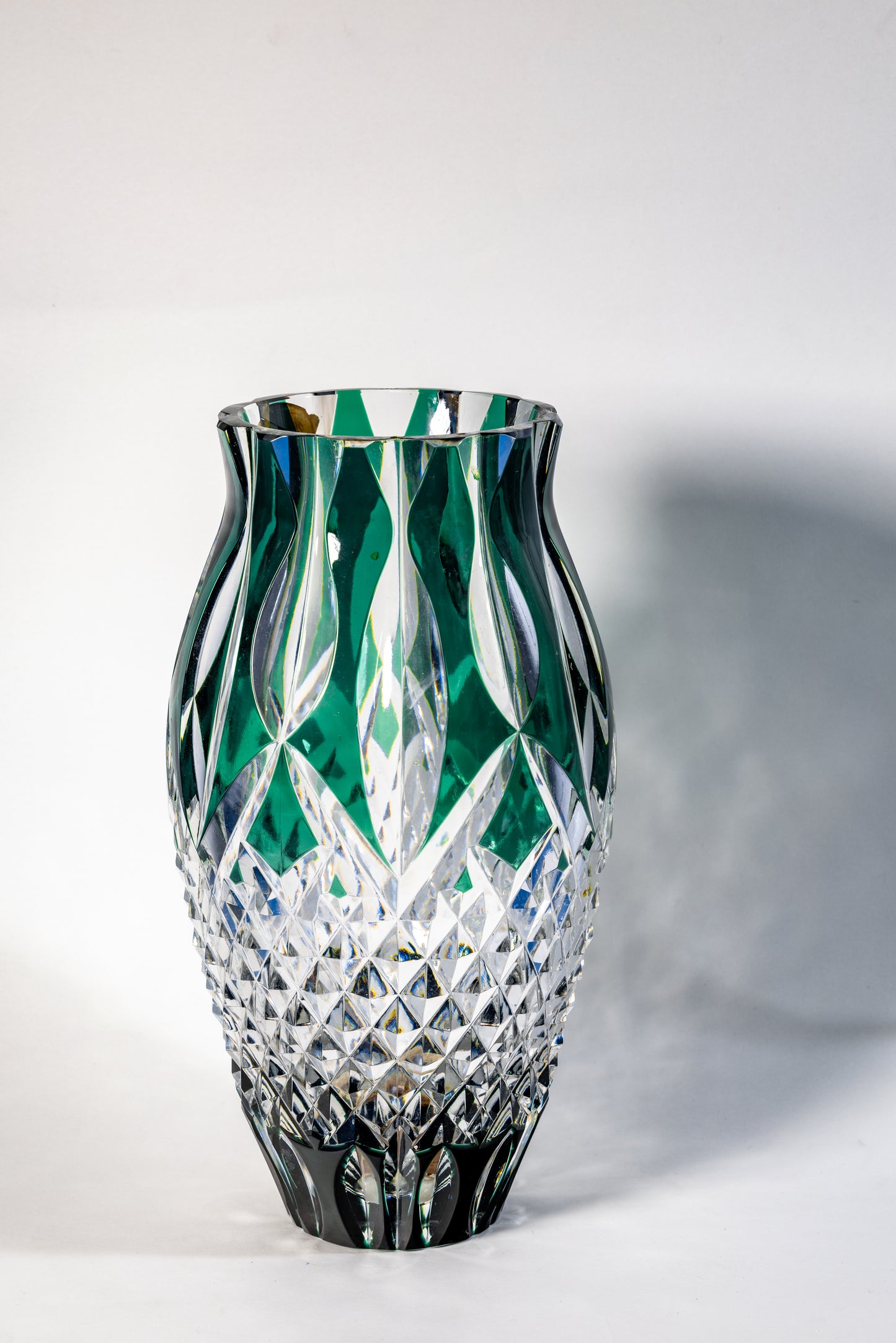 Val Saint Lambert Signed Green Crystal Vase – Diamond Cut Base, 34cm