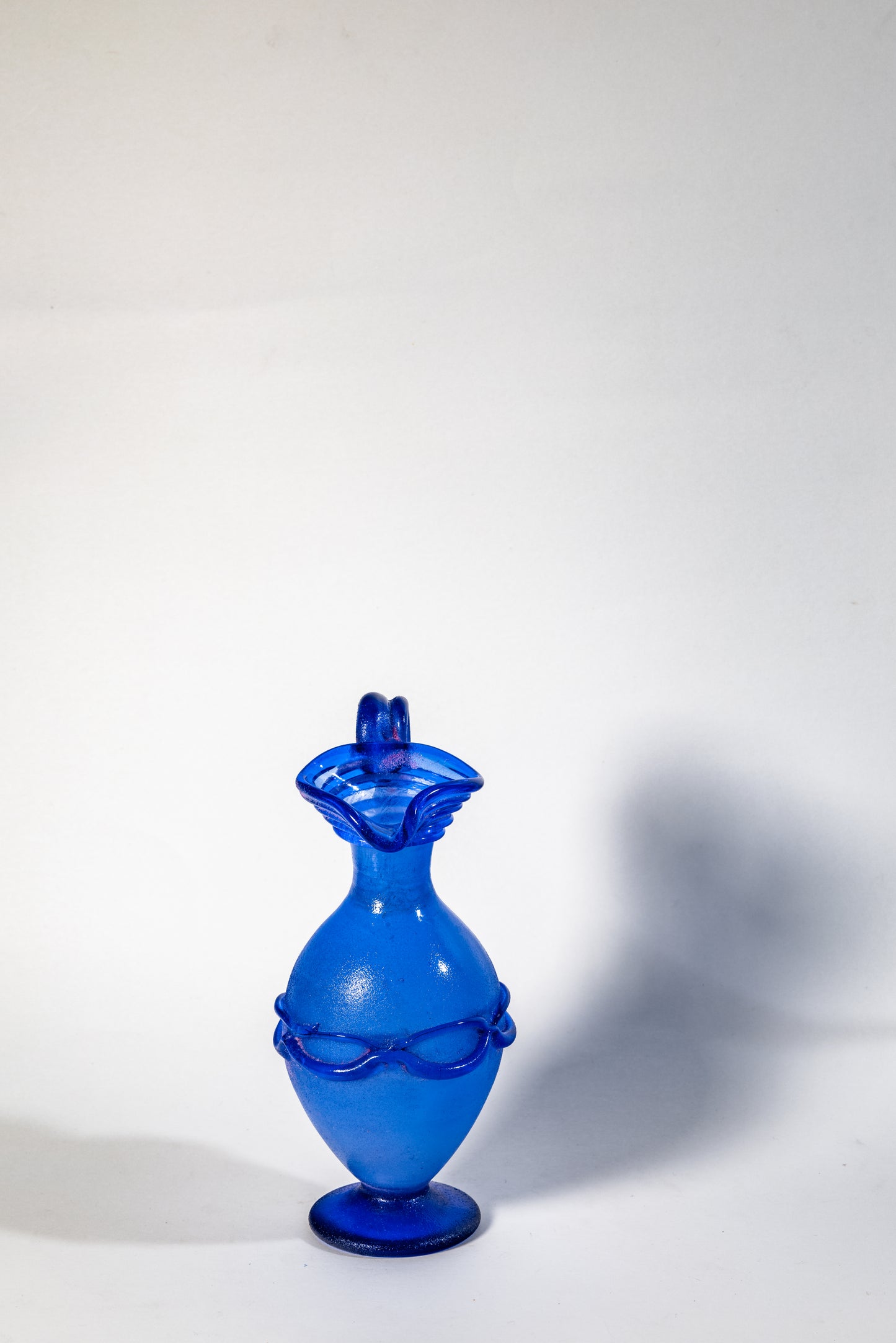 Exquisite Murano Glass Jug/Vase –  Iridescent Finish