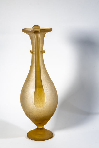 Scavo-Style Frosted Glass Vase – Subtle Elegance with an Ancient Soul