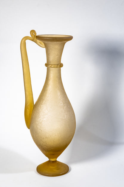 Scavo-Style Frosted Glass Vase – Subtle Elegance with an Ancient Soul