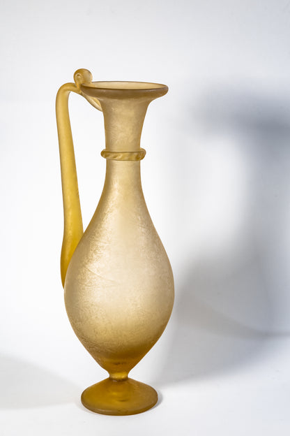 Scavo-Style Frosted Glass Vase – Subtle Elegance with an Ancient Soul
